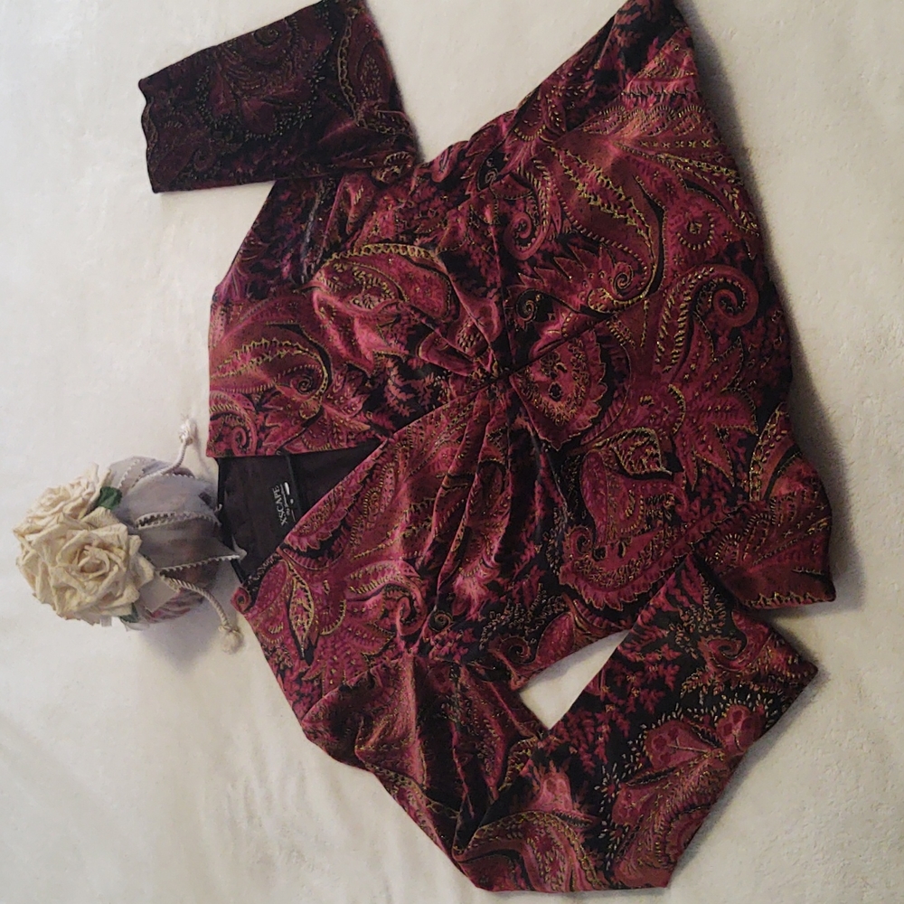 Xscape Paisley Blazer in Red and Gold
